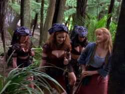 extant_XenaWarriorPrincess_1x10-HoovesAndHarlots_00188