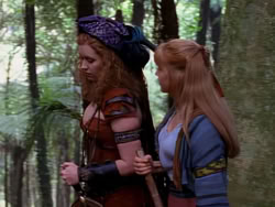 extant_XenaWarriorPrincess_1x10-HoovesAndHarlots_00206