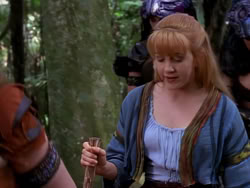 extant_XenaWarriorPrincess_1x10-HoovesAndHarlots_00229