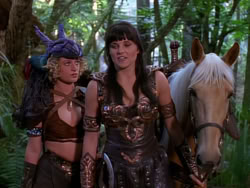 extant_XenaWarriorPrincess_1x10-HoovesAndHarlots_00257