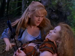 extant_XenaWarriorPrincess_1x10-HoovesAndHarlots_00339