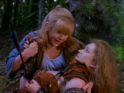 extant_XenaWarriorPrincess_1x10-HoovesAndHarlots_00368