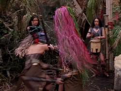 extant_XenaWarriorPrincess_1x10-HoovesAndHarlots_00522
