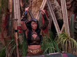 extant_XenaWarriorPrincess_1x10-HoovesAndHarlots_00574