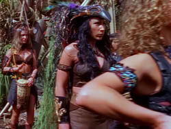 extant_XenaWarriorPrincess_1x10-HoovesAndHarlots_00595