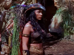 extant_XenaWarriorPrincess_1x10-HoovesAndHarlots_00597