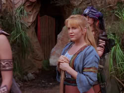 extant_XenaWarriorPrincess_1x10-HoovesAndHarlots_00745