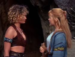 extant_XenaWarriorPrincess_1x10-HoovesAndHarlots_00779