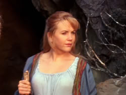 extant_XenaWarriorPrincess_1x10-HoovesAndHarlots_00781