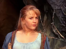extant_XenaWarriorPrincess_1x10-HoovesAndHarlots_00782