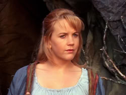 extant_XenaWarriorPrincess_1x10-HoovesAndHarlots_00783