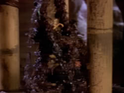 extant_XenaWarriorPrincess_1x10-HoovesAndHarlots_00858