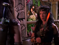 extant_XenaWarriorPrincess_1x10-HoovesAndHarlots_01030