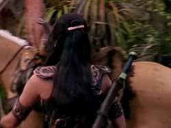 extant_XenaWarriorPrincess_1x10-HoovesAndHarlots_01073