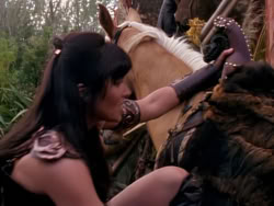 extant_XenaWarriorPrincess_1x10-HoovesAndHarlots_01078