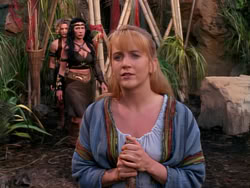extant_XenaWarriorPrincess_1x10-HoovesAndHarlots_01092