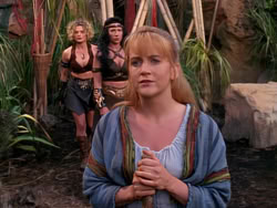 extant_XenaWarriorPrincess_1x10-HoovesAndHarlots_01093