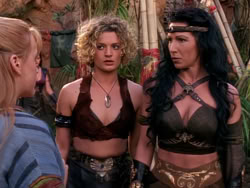 extant_XenaWarriorPrincess_1x10-HoovesAndHarlots_01107
