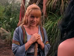 extant_XenaWarriorPrincess_1x10-HoovesAndHarlots_01115