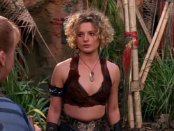 extant_XenaWarriorPrincess_1x10-HoovesAndHarlots_01132