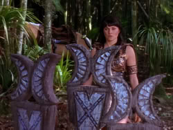 extant_XenaWarriorPrincess_1x10-HoovesAndHarlots_01144