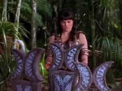 extant_XenaWarriorPrincess_1x10-HoovesAndHarlots_01147