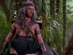 extant_XenaWarriorPrincess_1x10-HoovesAndHarlots_01254