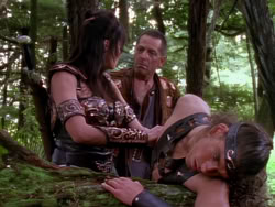 extant_XenaWarriorPrincess_1x10-HoovesAndHarlots_01317