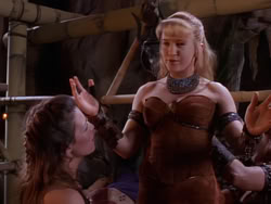 extant_XenaWarriorPrincess_1x10-HoovesAndHarlots_01344