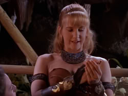 extant_XenaWarriorPrincess_1x10-HoovesAndHarlots_01369