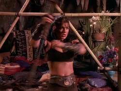 extant_XenaWarriorPrincess_1x10-HoovesAndHarlots_01439