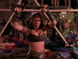 extant_XenaWarriorPrincess_1x10-HoovesAndHarlots_01443