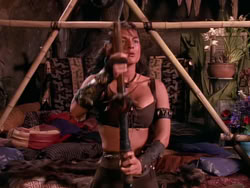 extant_XenaWarriorPrincess_1x10-HoovesAndHarlots_01447