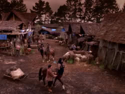 extant_XenaWarriorPrincess_1x10-HoovesAndHarlots_01457