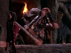 extant_XenaWarriorPrincess_1x10-HoovesAndHarlots_01473