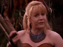 extant_XenaWarriorPrincess_1x10-HoovesAndHarlots_01590