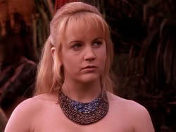 extant_XenaWarriorPrincess_1x10-HoovesAndHarlots_01610