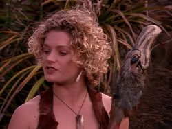 extant_XenaWarriorPrincess_1x10-HoovesAndHarlots_01614