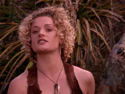 extant_XenaWarriorPrincess_1x10-HoovesAndHarlots_01616