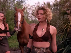 extant_XenaWarriorPrincess_1x10-HoovesAndHarlots_01673