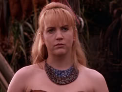 extant_XenaWarriorPrincess_1x10-HoovesAndHarlots_01675
