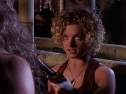extant_XenaWarriorPrincess_1x10-HoovesAndHarlots_01714