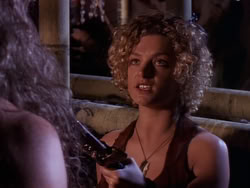 extant_XenaWarriorPrincess_1x10-HoovesAndHarlots_01716