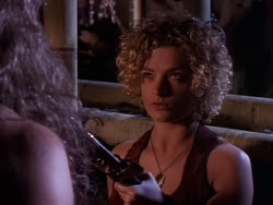 extant_XenaWarriorPrincess_1x10-HoovesAndHarlots_01723