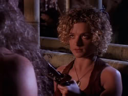 extant_XenaWarriorPrincess_1x10-HoovesAndHarlots_01732