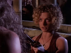 extant_XenaWarriorPrincess_1x10-HoovesAndHarlots_01739