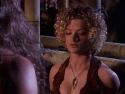 extant_XenaWarriorPrincess_1x10-HoovesAndHarlots_01750