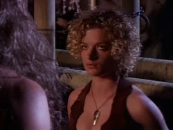 extant_XenaWarriorPrincess_1x10-HoovesAndHarlots_01751