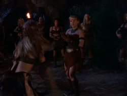 extant_XenaWarriorPrincess_1x10-HoovesAndHarlots_02128