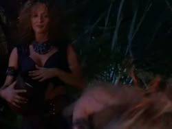 extant_XenaWarriorPrincess_1x10-HoovesAndHarlots_02149